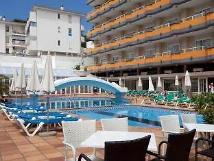 מלון Seramar Sunna Park 4*